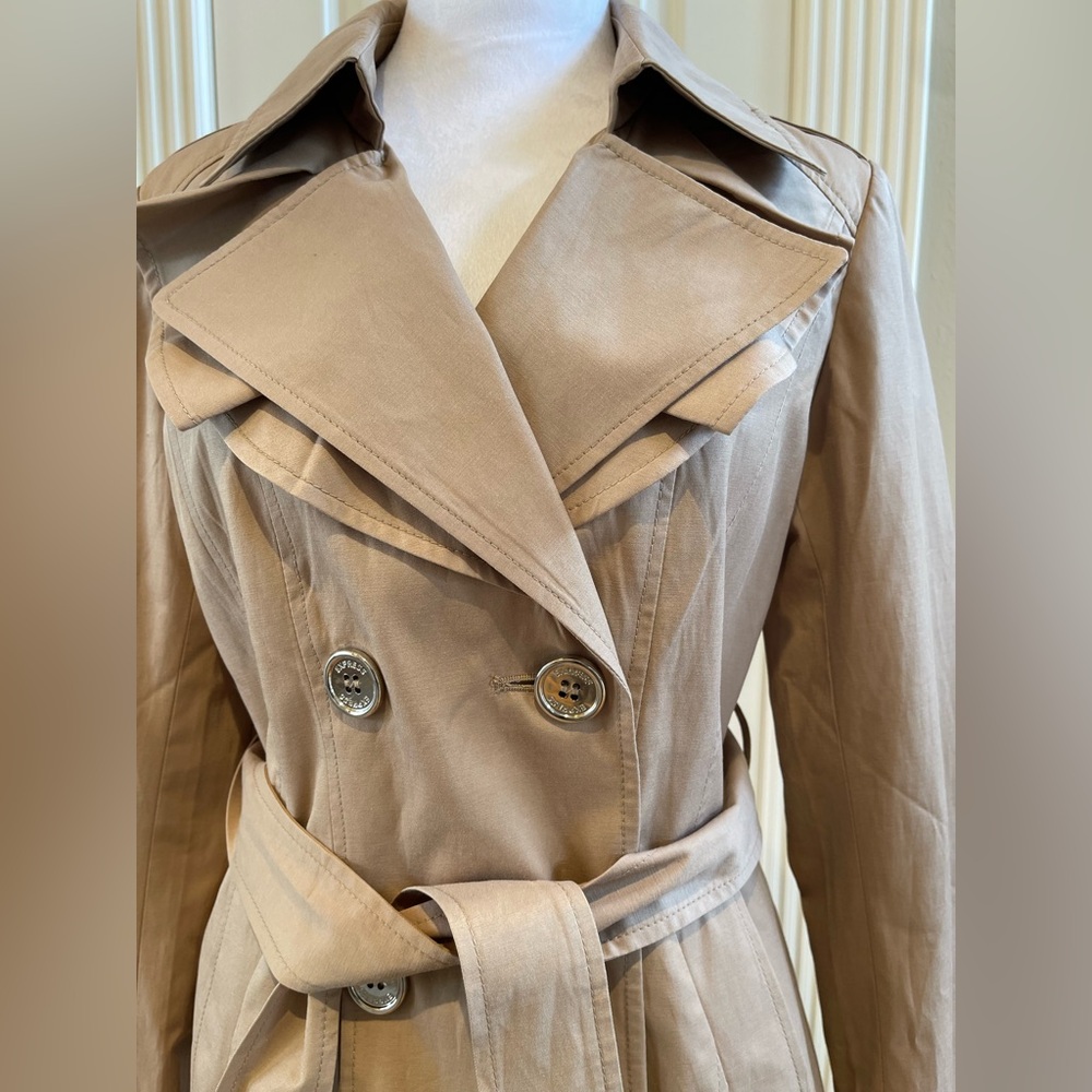 Express Tan Trench Coat with Notched Lapels - Picture 5 of 15